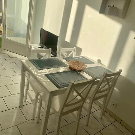 Plein Sud Face Piscine Aqualudique Διαμέρισμα Cabourg