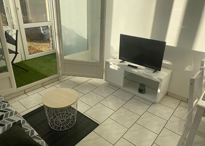 Appartement Plein Sud Face Piscine Aqualudique